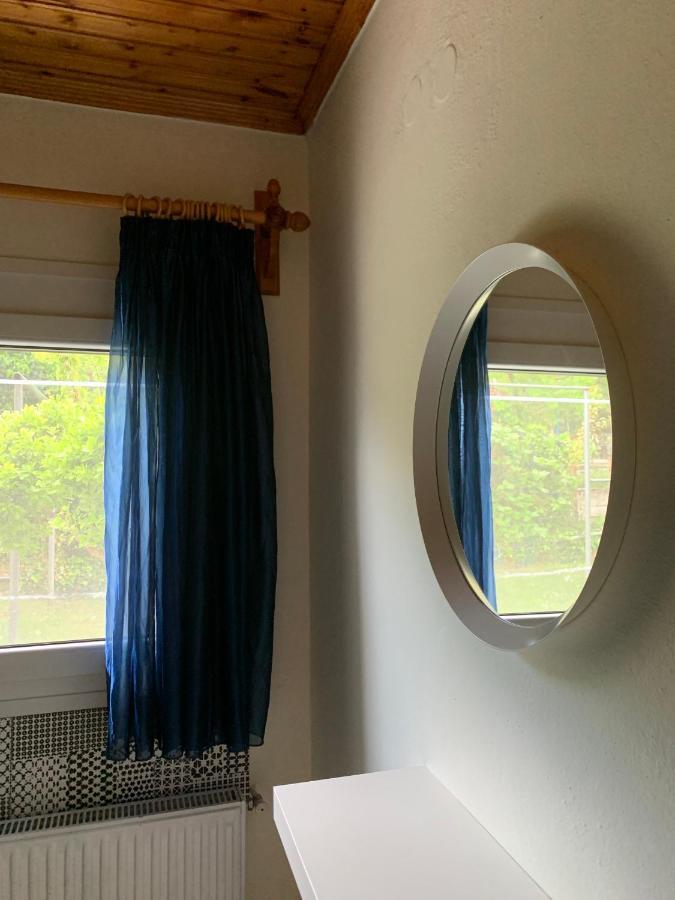 Nadia'S Beach House 페프카리 외부 사진