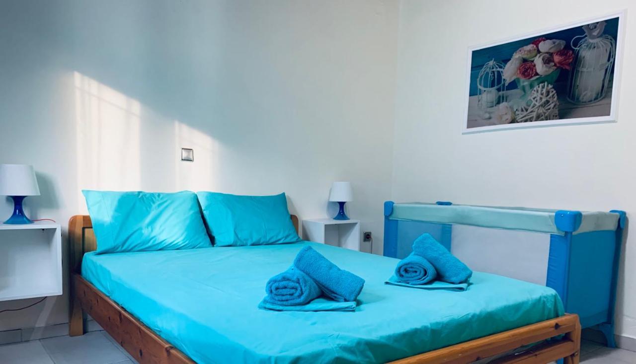 Nadia'S Beach House 페프카리 외부 사진